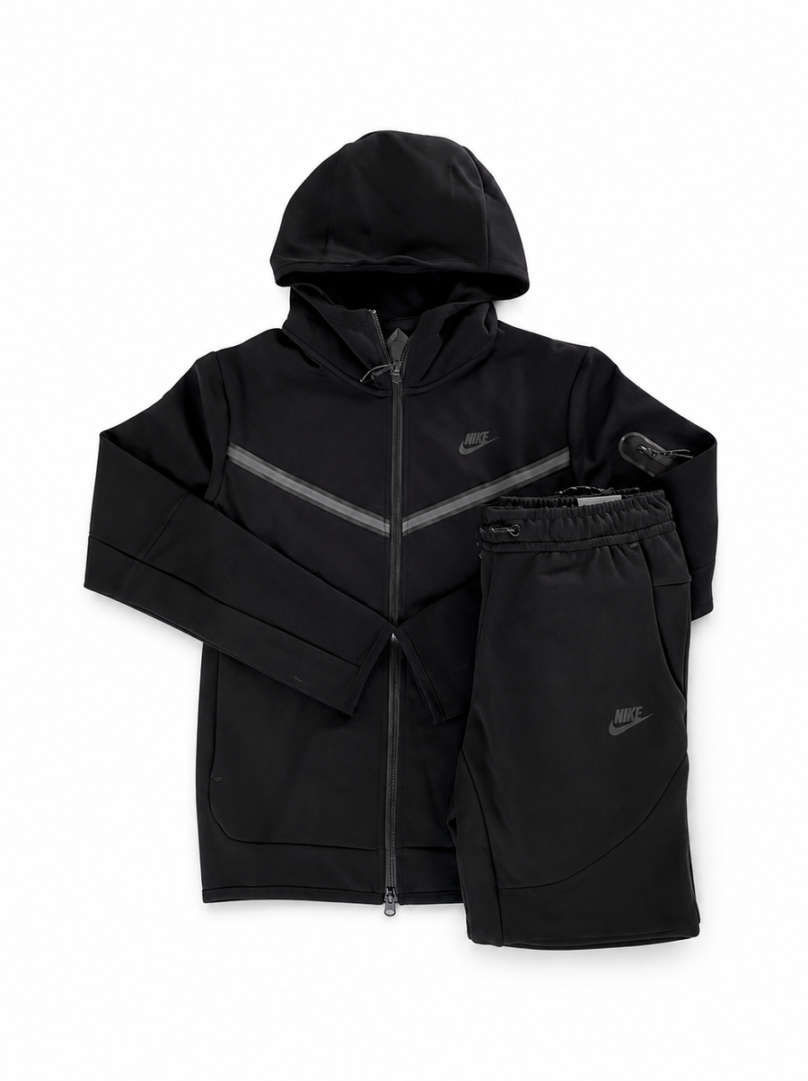 Nike Tech